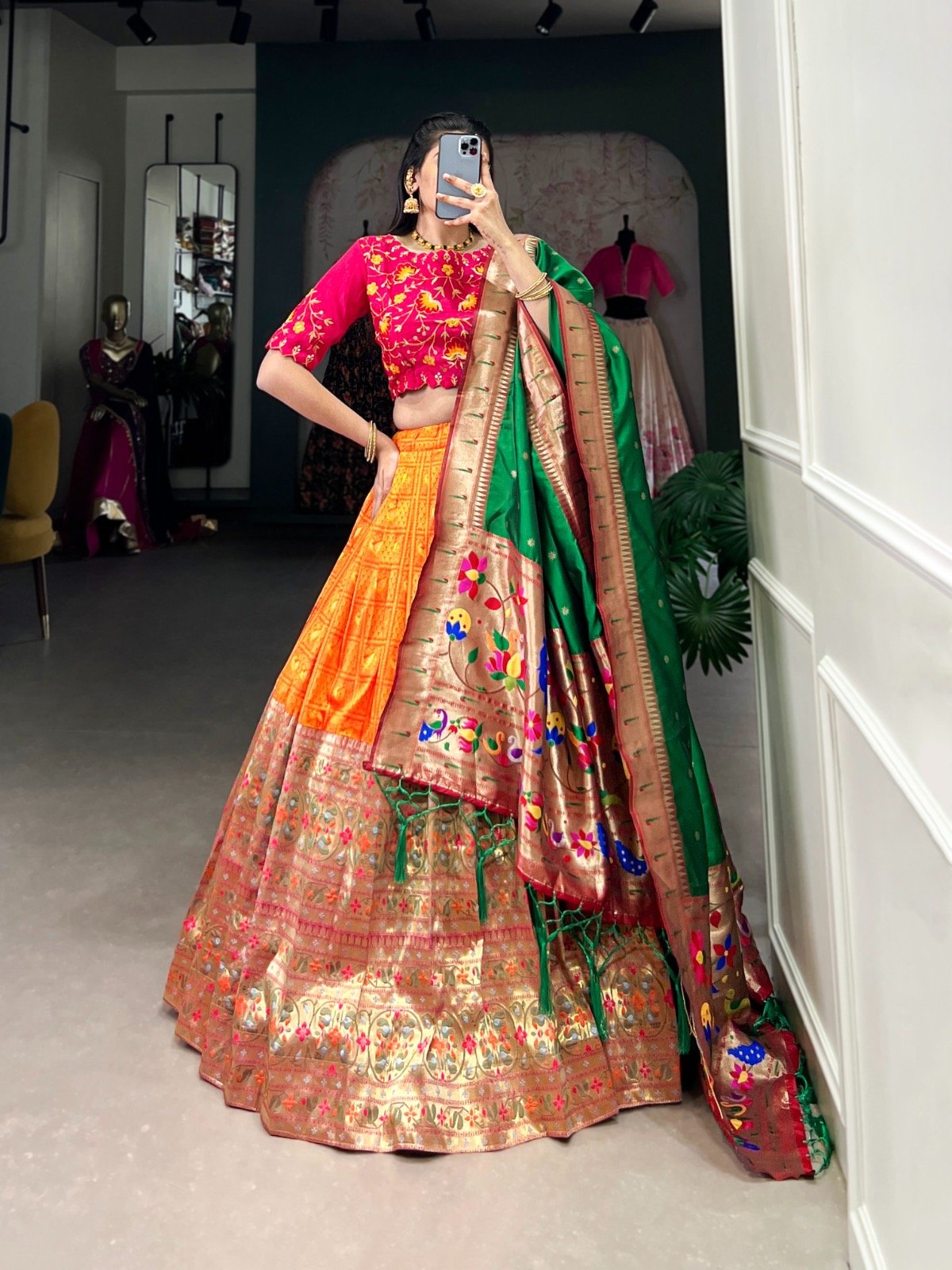 Lehenga Choli Jacquard Paithani