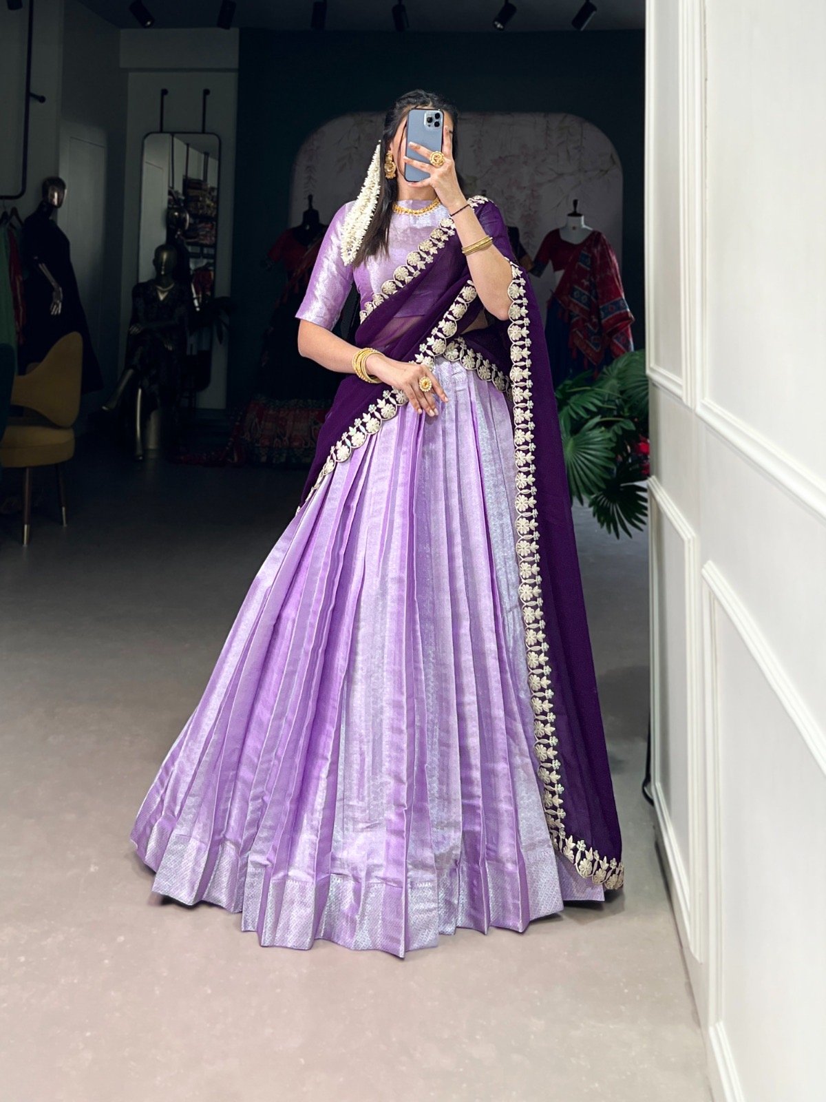 Lehenga Choli Jacquard Silk - Image 2
