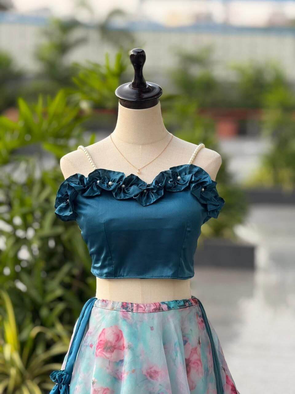 Lahenga Choli Set - Image 5