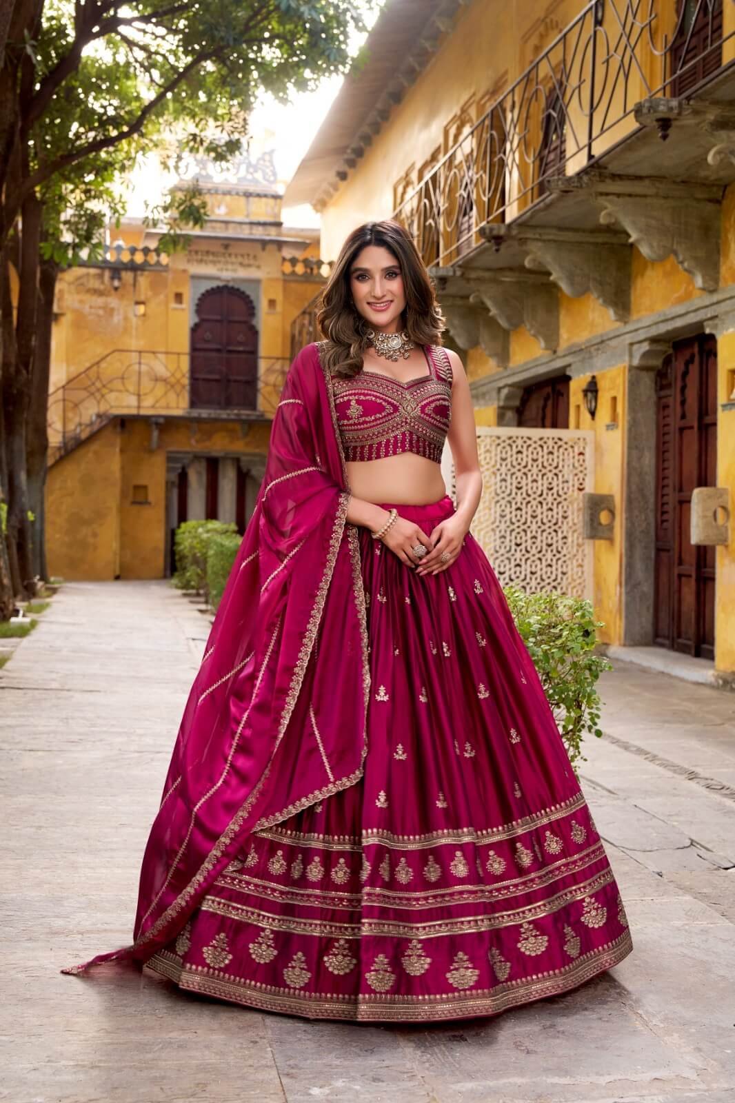Lahenga Choli Set